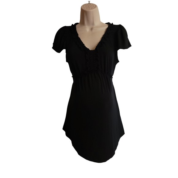 Liz Lange Tops - Liz Lange Maternity Black Tie Back Flutter Short Sleeve Blouse Size Small